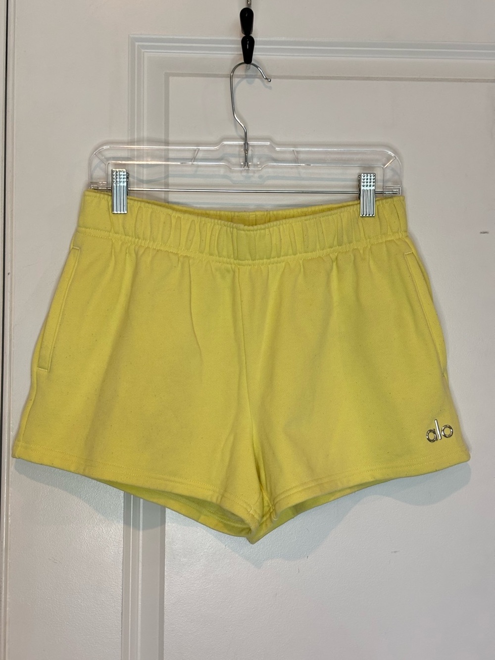 ALO Accolade Drawstring Sweat Shorts Lemonade Yellow S